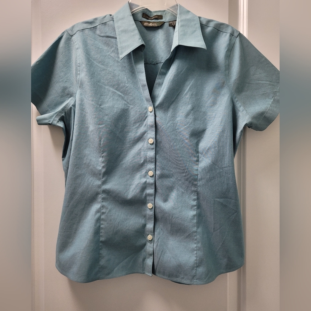 Eddie Bauer Women's short sleeve shirt